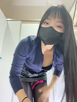 Asia-Lynn online show from January 22, 2025, 1:42 pm