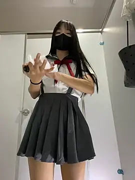 Asia-Lynn online show from October 13, 2025, 11:10 am