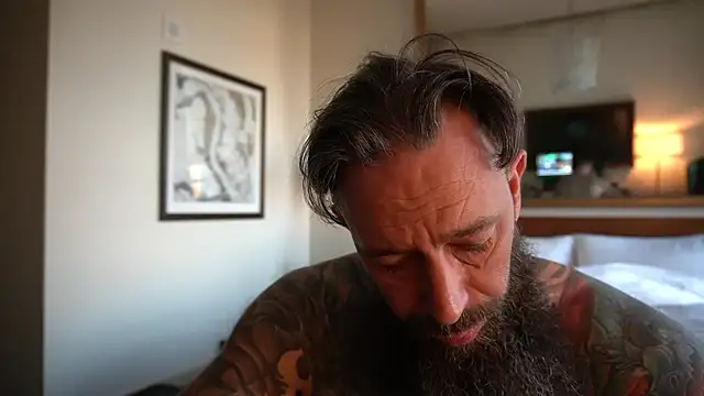 StevenRiseNYC online show from April 21, 2026, 11:16 am