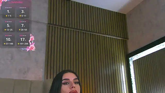 AmyBlair online show from February 18, 2025, 6:37 pm