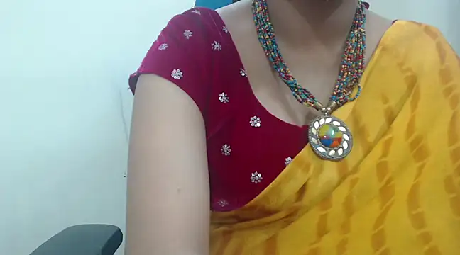 Lovely Siri 23 online show from February 1, 2025, 8:08 am