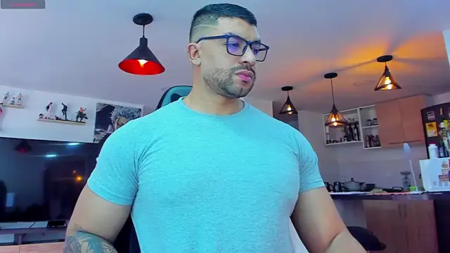 Snapshot of Michael_Diamond chatting on December 21, 2024, 4:57 pm Michael Diamond online show from December 21, 2024, 4:57 pm