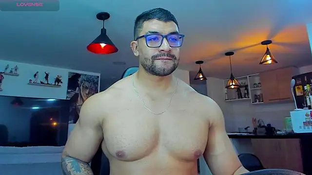 Snapshot of Michael_Diamond chatting on December 28, 2024, 5:02 am Michael Diamond online show from December 28, 2024, 5:02 am