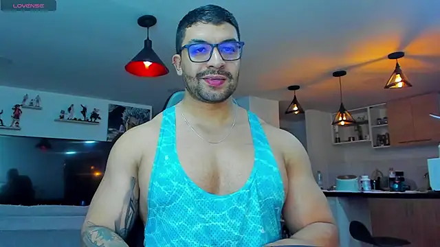 Snapshot of Michael_Diamond chatting on January 10, 2025, 3:18 am Michael Diamond online show from January 10, 2025, 3:18 am