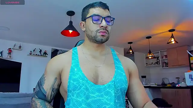 Snapshot of Michael_Diamond chatting on February 8, 2025, 3:31 pm Michael Diamond online show from February 8, 2025, 3:31 pm