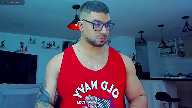 Snapshot of Michael_Diamond chatting on February 22, 2025, 4:40 am Michael Diamond online show from February 22, 2025, 4:40 am