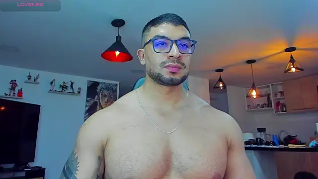 Snapshot of Michael_Diamond chatting on February 25, 2025, 5:19 am Michael Diamond online show from February 25, 2025, 5:19 am