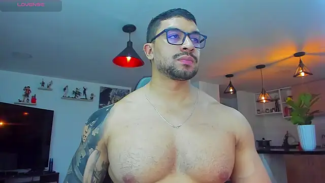 Snapshot of Michael_Diamond chatting on March 12, 2025, 4:08 am Michael Diamond online show from March 12, 2025, 4:08 am