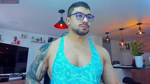 Snapshot of Michael_Diamond chatting on March 14, 2025, 1:46 pm Michael Diamond online show from March 14, 2025, 1:46 pm