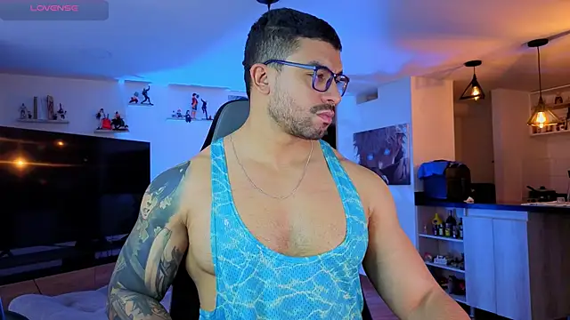 Snapshot of Michael_Diamond chatting on September 13, 2025, 2:39 pm Michael Diamond online show from September 13, 2025, 2:39 pm