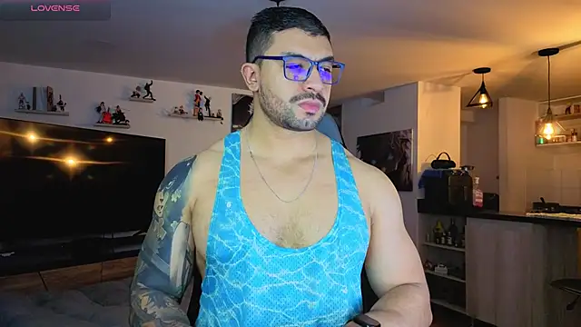 Snapshot of Michael_Diamond chatting on October 9, 2025, 3:15 am Michael Diamond online show from October 9, 2025, 3:15 am