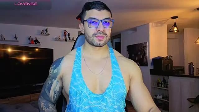 Snapshot of Michael_Diamond chatting on November 6, 2025, 3:29 am Michael Diamond online show from November 6, 2025, 3:29 am