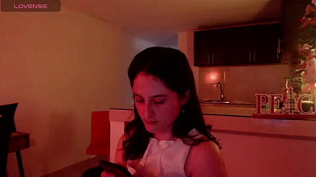 AlissonnFoxx online show from December 27, 2024, 10:37 pm