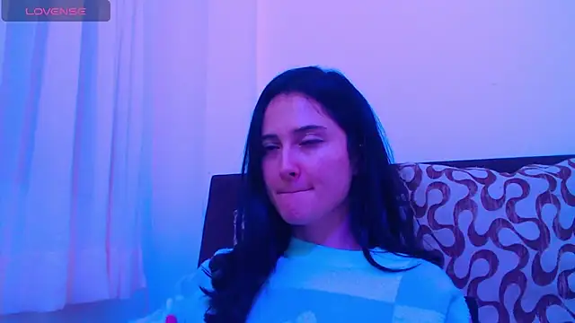 Snapshot of AlissonnFoxx chatting on June 11, 2026, 4:32 am AlissonnFoxx online show from June 11, 2026, 4:32 am