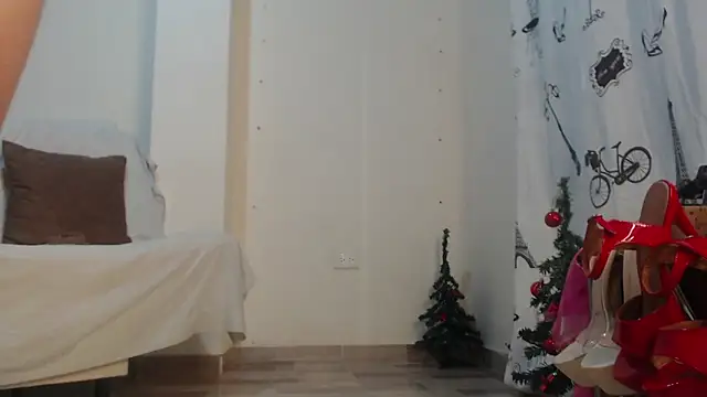 Snapshot of ammarahot7777 chatting on December 4, 2025, 1:48 am ammarahot7777 online show from December 4, 2025, 1:48 am