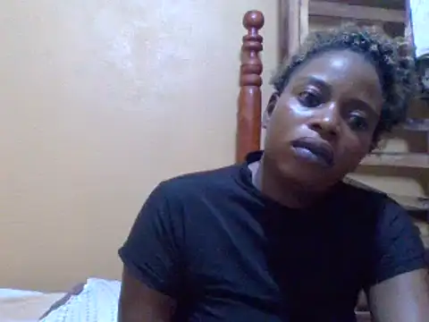 sweetbabra1 online show from February 17, 2025, 5:04 am