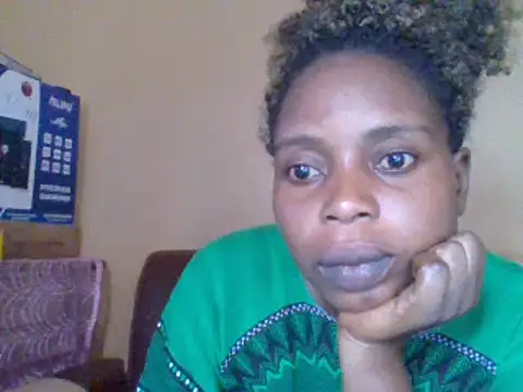 sweetbabra1 online show from February 27, 2025, 8:17 am