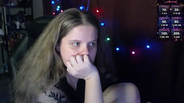 so cute777 online show from April 19, 2026, 6:10 pm