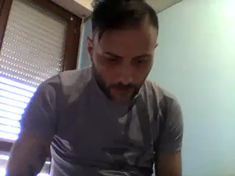 Snapshot of coppiasenzacensura chatting on March 18, 2025, 3:31 pm coppiasenzacensura online show from March 18, 2025, 3:31 pm