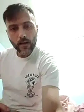 Snapshot of coppiasenzacensura chatting on October 26, 2025, 2:01 pm coppiasenzacensura online show from October 26, 2025, 2:01 pm