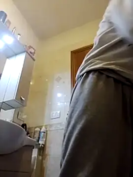 Snapshot of coppiasenzacensura chatting on December 22, 2025, 4:04 pm coppiasenzacensura online show from December 22, 2025, 4:04 pm