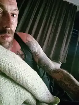 PIercingBoy38 online show from June 6, 2026, 2:16 am