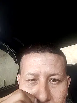 Somospareja1987 online show from April 9, 2026, 10:04 pm