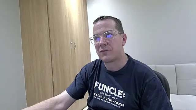 BrettJ81 online show from October 14, 2025, 4:30 pm