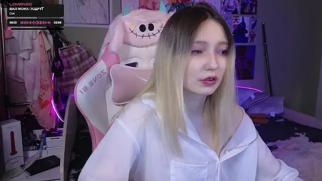 Evie Ro online show from January 13, 2025, 2:07 am