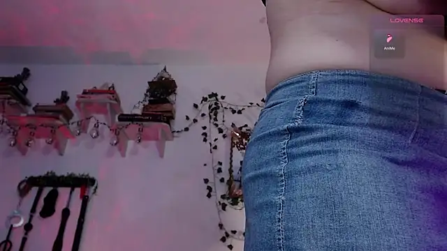 Eve Blue77 online show from April 21, 2026, 3:02 am