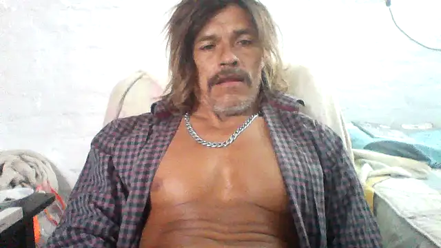 Snapshot of kvr27 chatting on June 16, 2026, 1:36 pm kvr27 online show from June 16, 2026, 1:36 pm