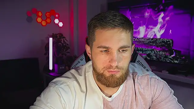 Sweeet  boy online show from December 18, 2025, 3:07 pm