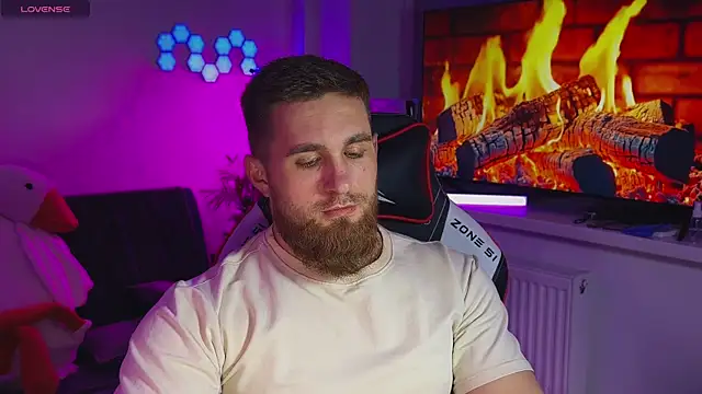 Sweeet  boy online show from March 25, 2026, 10:49 pm