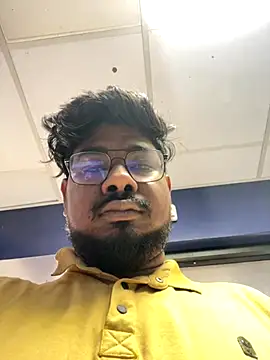 u wan me online show from October 26, 2025, 1:44 am