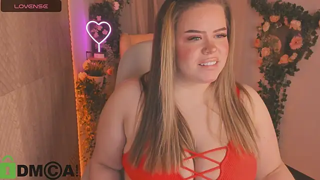 Sheila queen  online show from December 15, 2024, 9:31 pm