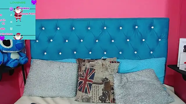 gisellsaenz online show from December 23, 2024, 10:33 pm