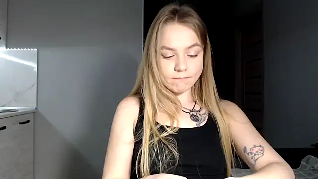 Sunbeam  online show from March 3, 2026, 8:04 pm