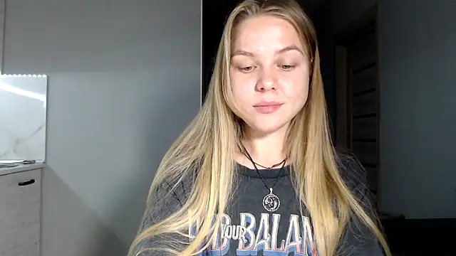 Snapshot of Sunbeam_ chatting on May 28, 2026, 9:34 pm Sunbeam online show from May 28, 2026, 9:34 pm