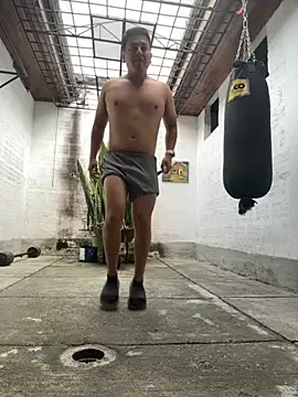 oliver price1 online show from September 12, 2025, 9:15 pm