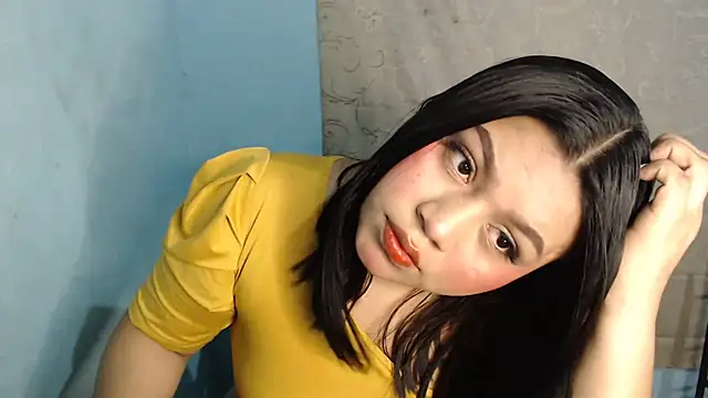 Candy chloee online show from October 11, 2025, 7:40 am