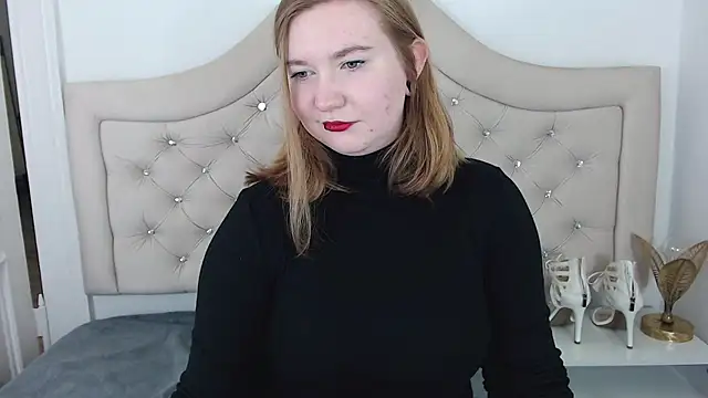 LaraDream online show from January 20, 2025, 10:15 pm