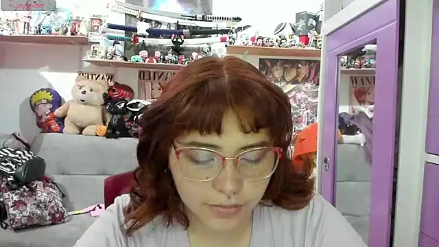 soficammy online show from December 2, 2024, 9:06 pm