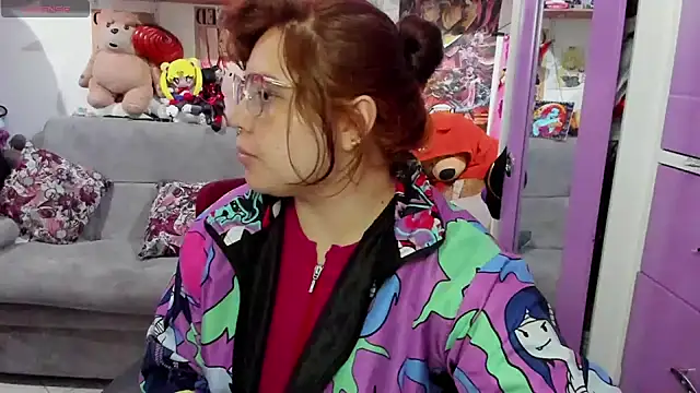 soficammy online show from January 15, 2025, 12:51 am