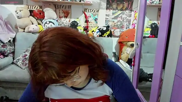 soficammy online show from February 6, 2025, 7:07 pm