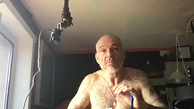 Snapshot of McPherson72 chatting on May 31, 2026, 11:06 am McPherson72 online show from May 31, 2026, 11:06 am