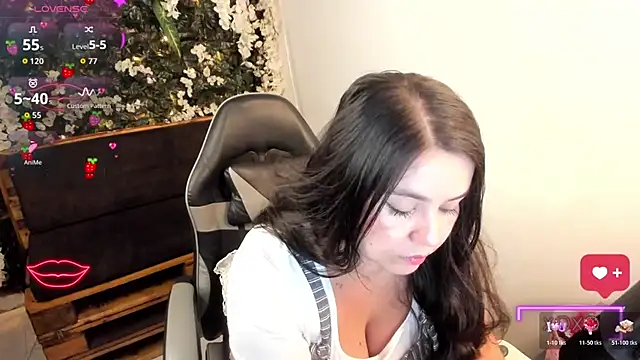 ainohacarter 89 online show from April 22, 2026, 12:57 am