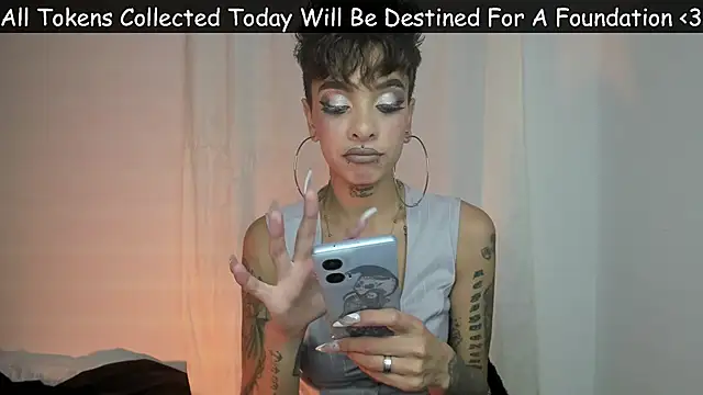 luci fer devil online show from February 4, 2025, 1:56 am