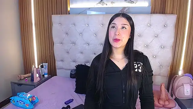 stefanvix202 online show from April 22, 2026, 3:53 am