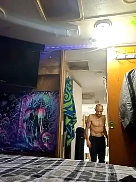 lelandm77 online show from April 24, 2026, 1:08 am