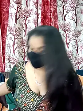 Jasmine jaaan online show from October 13, 2025, 4:34 am